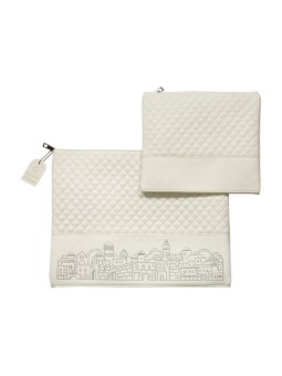 Talit et Tefillin en faux cuir blanc cassé... | Sacs Talit et Téfilines