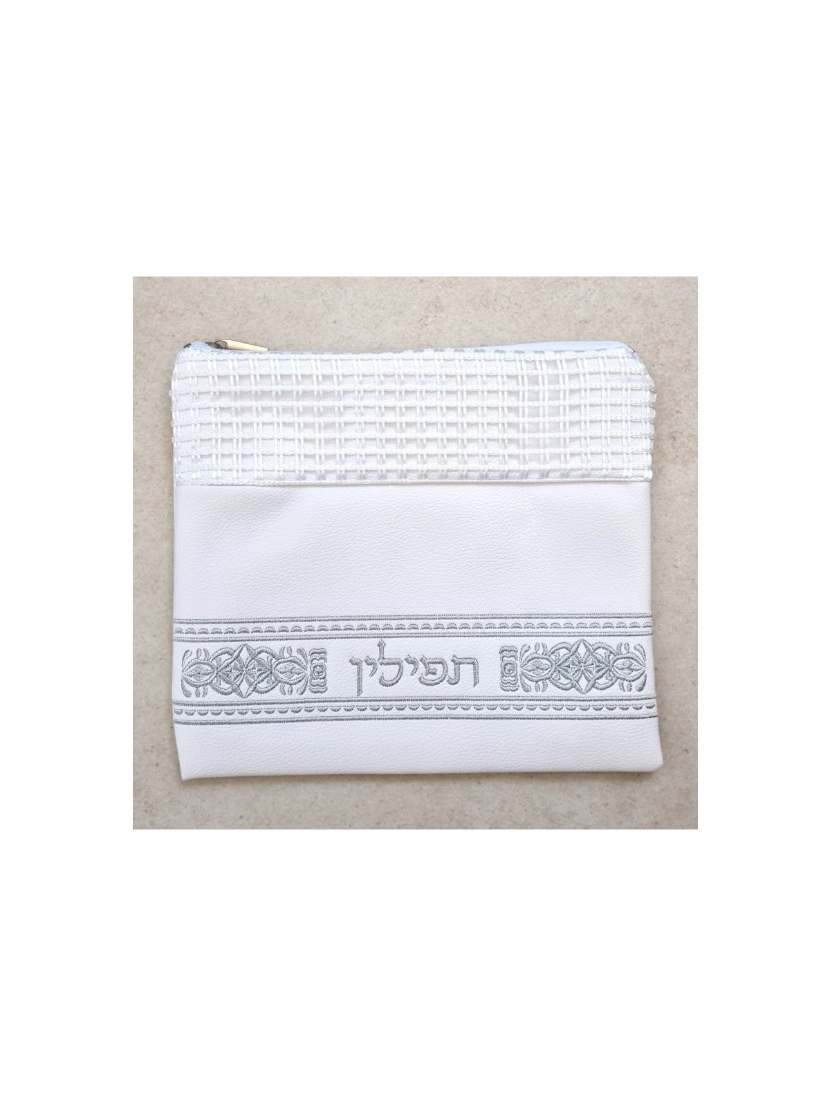Ensemble de sacs Talit et Tefillin en faux blanc cassé... | Sacs Talit et Téfilines