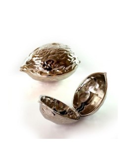 Grand casse-noisette en noyer plaqué argent de Pâque... | Décorations de maison