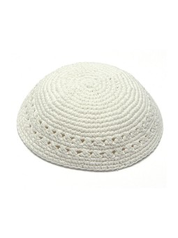Kippa tricotée blanche au crochet avec design de bordure | Kippa tricotée