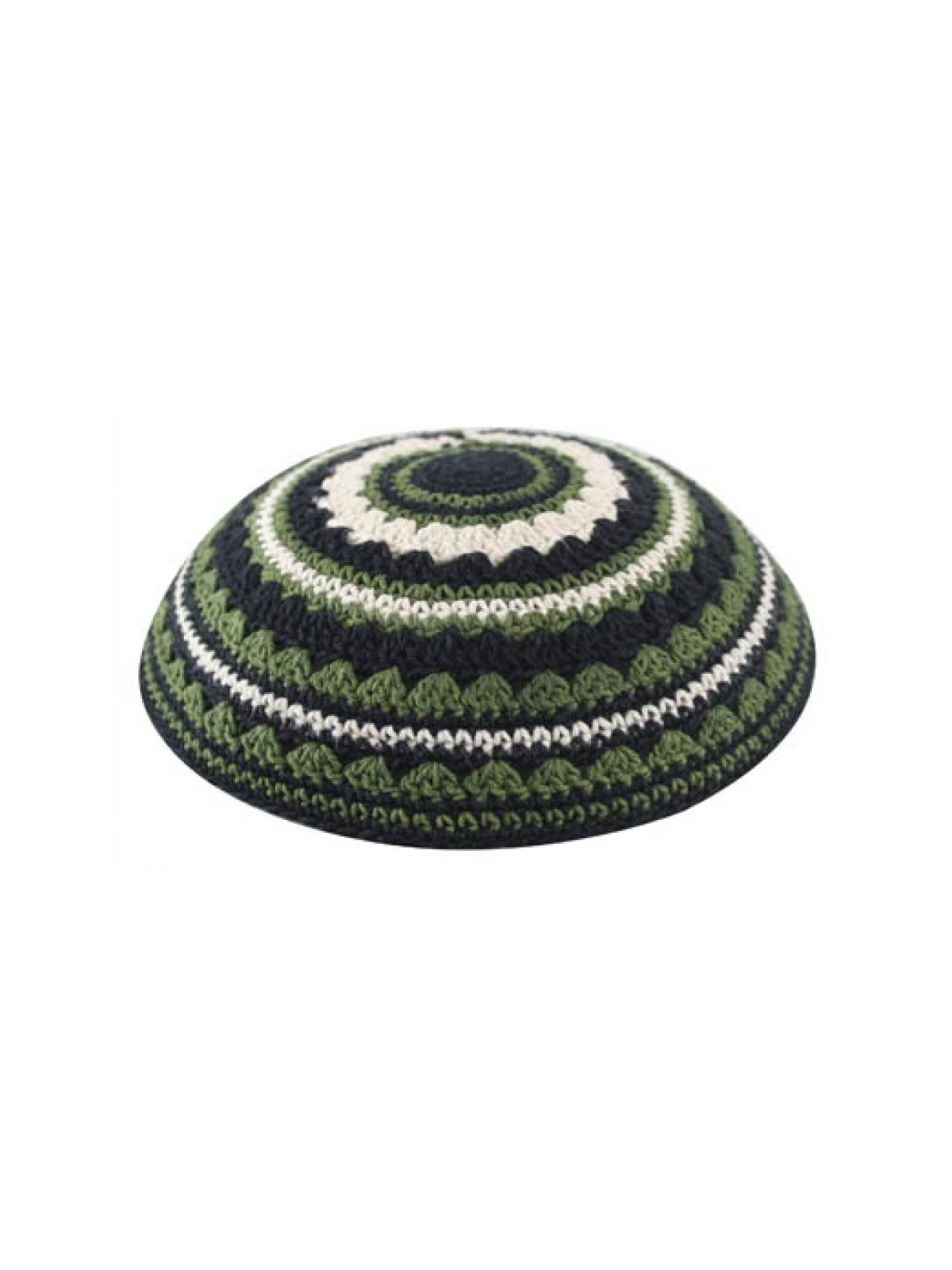 Kippa tricotée avec des rayures noires vertes et beiges... | Kippa tricotée