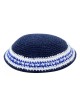 Kippa tricotée bleue avec rayures bleues et blanches | Kippa tricotée
