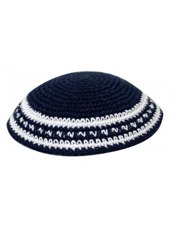 Kippa tricotée noire avec bordure noire et blanche S... | Kippa tricotée