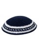 Kippa tricotée noire avec bordure noire et blanche S... | Kippa tricotée