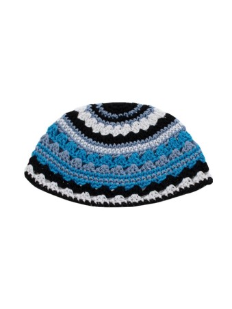Frik Kippah avec des rayures en noir blanc et des nuances de... | Frik Kippa