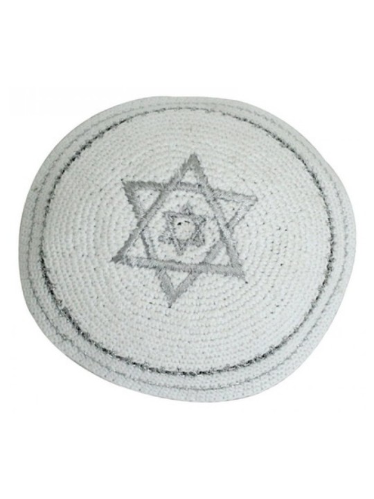 Kippa tricotée blanche avec double étoile de David en argent | Kippa tricotée
