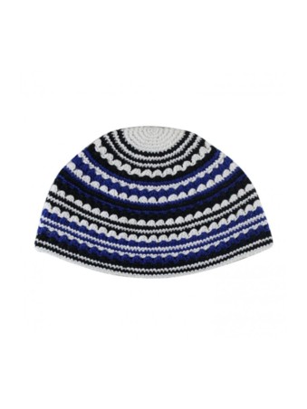 Frik Kippah faite à la main avec des rayures blanches bleues et noires | Frik Kippa