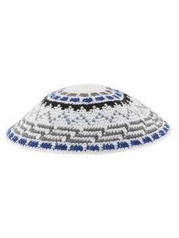 Kippa tricotée DMC blanche avec vert gris bleu et... | Kippa tricotée