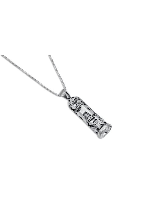 Collier Mezouza en argent sterling avec Chai, famille en argent sterling Ne