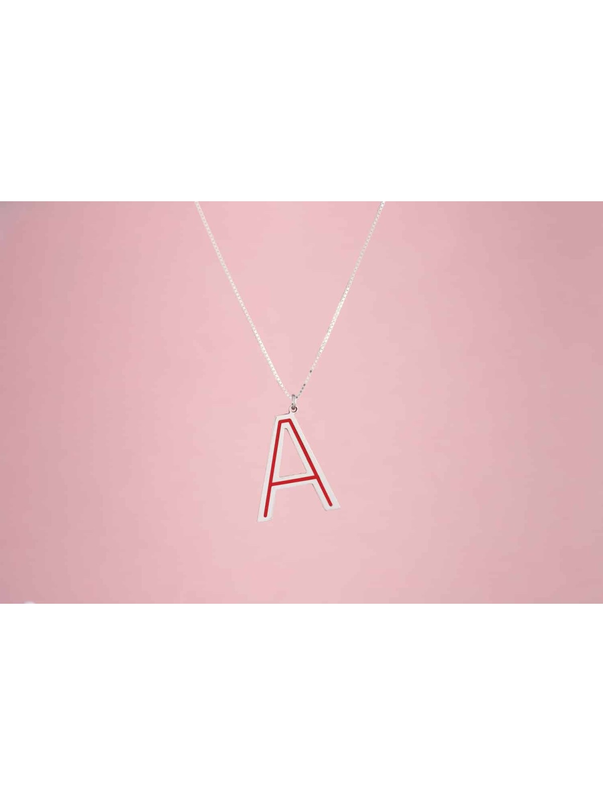 Collier initial anglais amusant et élégant, cou familial en argent sterling