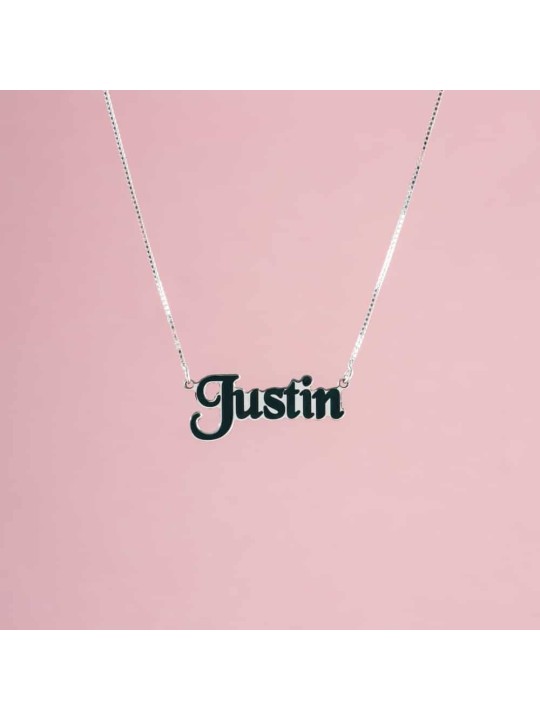 Collier de nom en argent émaillé pittoresque, famille en argent sterling Nec