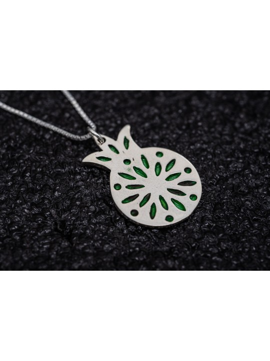 Pendentif émaillé en argent sterling grenade, famille en argent sterling