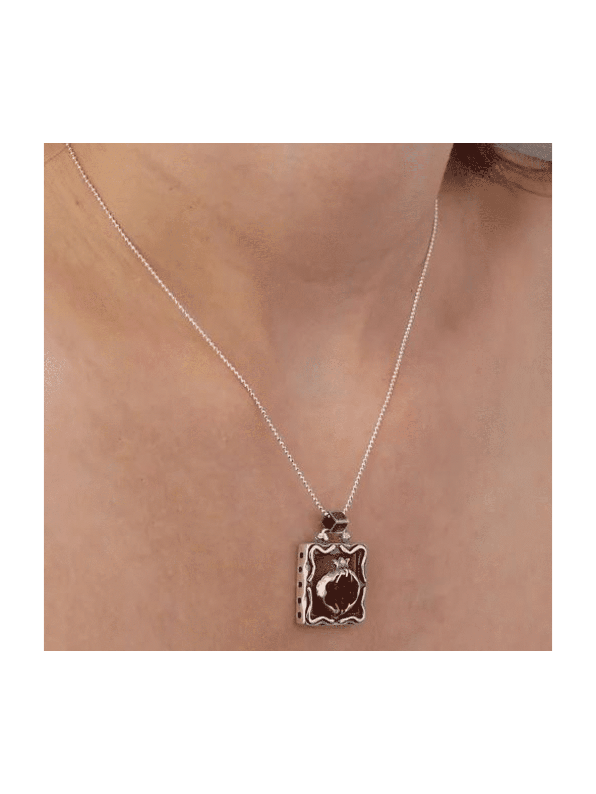 Pendentif en argent sterling grenade carrée découpée, argent sterling F