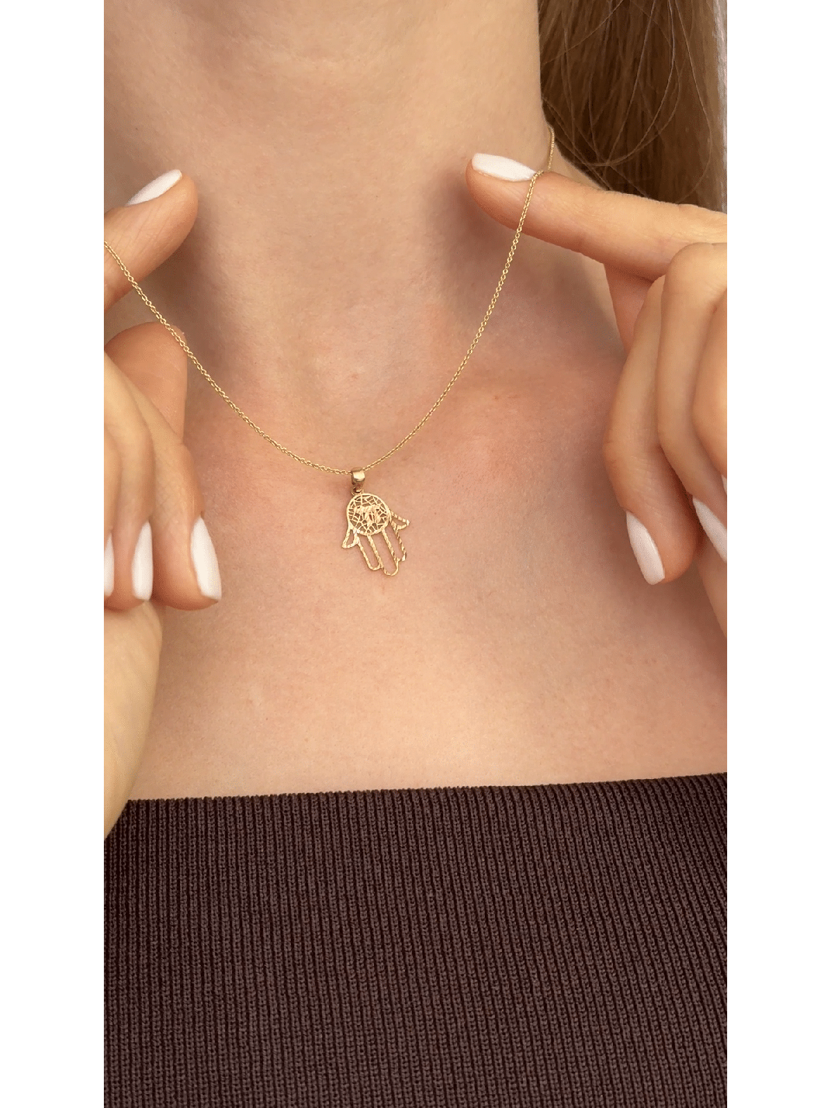 Délicat abordable 14k Gold Filigree Chai Hamsa N , Filigrane juif J
