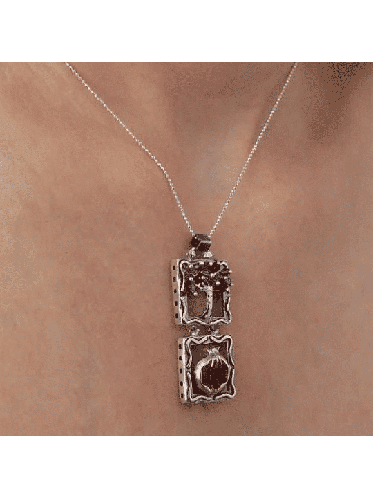 Pendentif vertical en argent arbre et grenade, famille en argent sterling