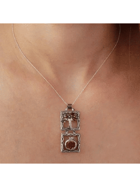 Pendentif vertical en argent arbre et grenade, famille en argent sterling