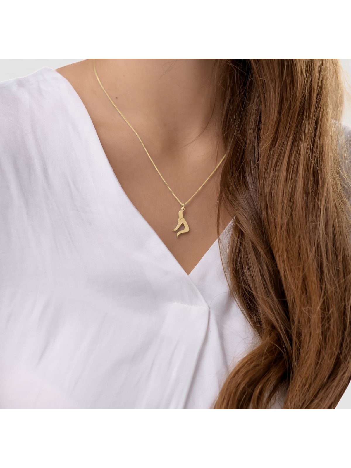 14K Gold Old Fashion Curly Design Small Size Chai  , Tu B'Av Gifts , I