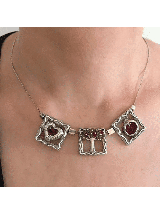 Pomegranate Horizontal Heart and Tree Silver Penda , Sterling Silver F