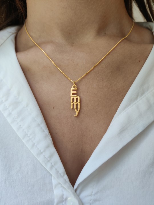Modern 3D Vertical 14K Gold English Name Necklace , Tu B'Av Gifts , Is