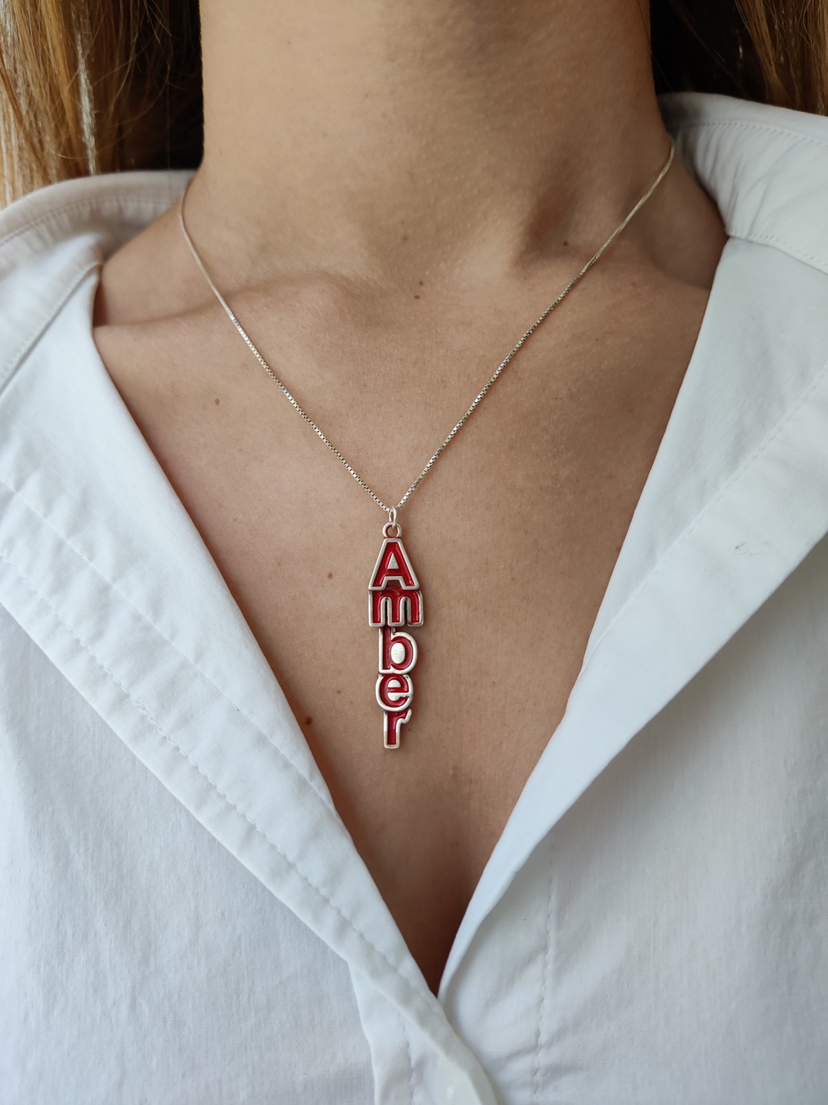Collier de nom 3D en or 14 carats avec émail coloré, collier de nom coloré