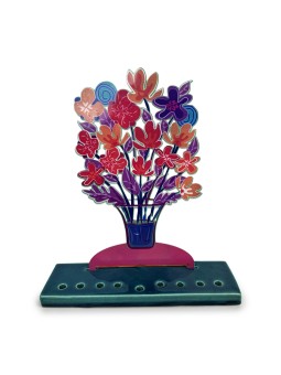 Menorah symphonique florale vibrante et colorée avec art, Hanoukka colorée