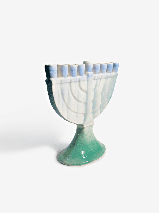 Menorah de Hanoukka en céramique bleue de conception traditionnelle, hommes modernes de Hanoukka
