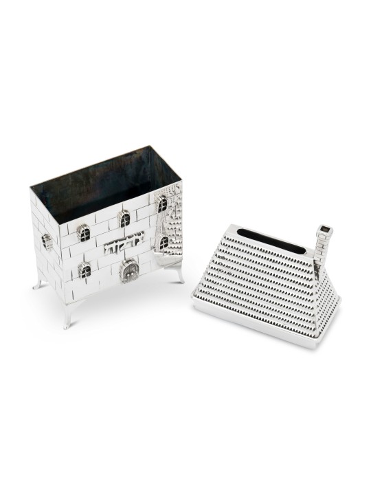 Boîte de Tzedakah en forme de vieux bâtiment avec cheminée, boîtes de Tzedakah, Israël