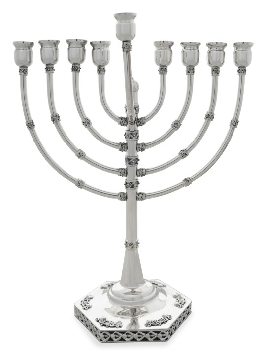 Menorah avec design en filigrane classique fait à la main, cadeaux de Hanoukka, Israël