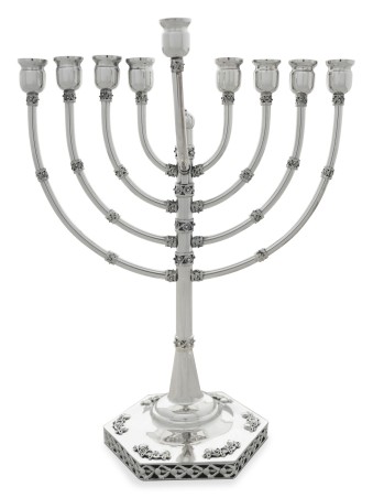 Menorah avec design en filigrane classique fait à la main, cadeaux de Hanoukka, Israël
