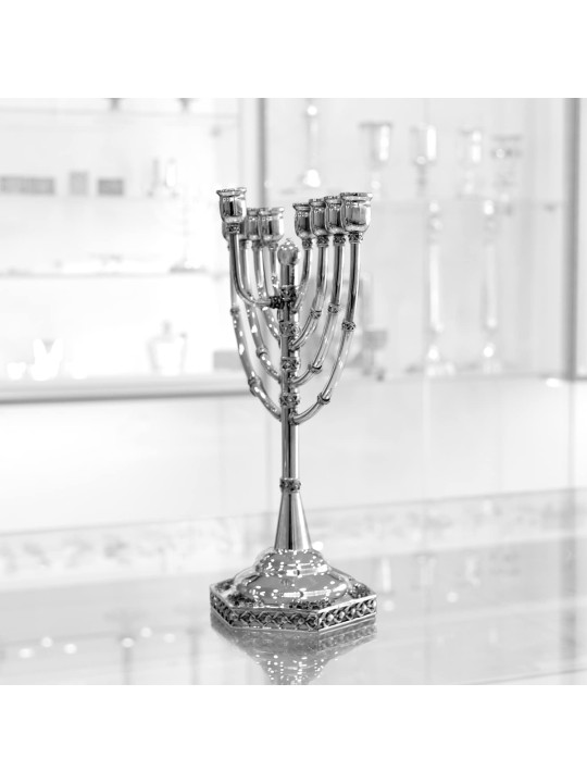 Menorah avec design en filigrane classique fait à la main, cadeaux de Hanoukka, Israël