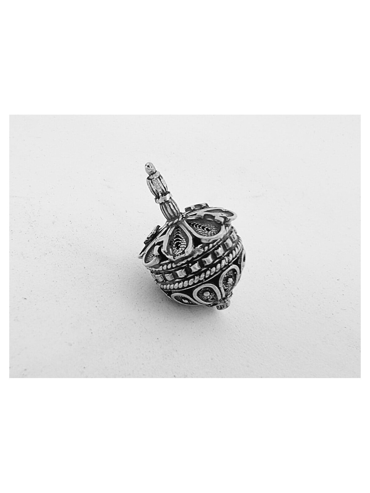 Luxueuse menorah de voilier en argent sterling avec Dr, Hanukkah moderne M