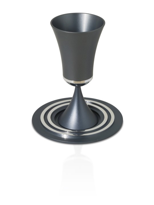 Coupe de Kiddouch colorée avec gravure personnalisée de tige, tasses de Kiddouche modernes