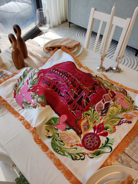 Special Big Hand Embroidered Challah Cover with Le , Challah Covers ,