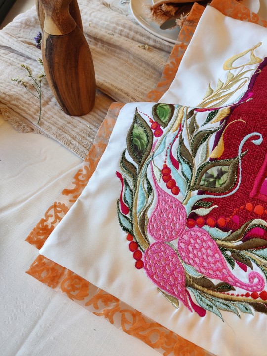 Special Big Hand Embroidered Challah Cover with Le , Challah Covers ,