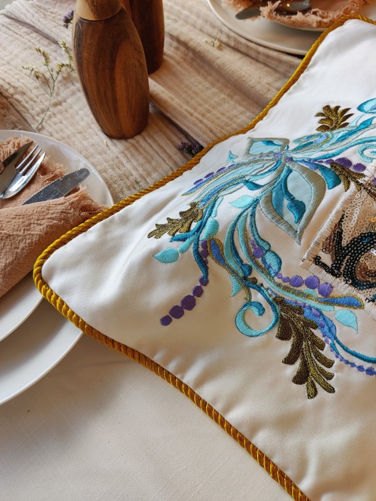 Nuance de taille énorme de bleu « שבת » Cha brodé à la main, couvertures Challah,