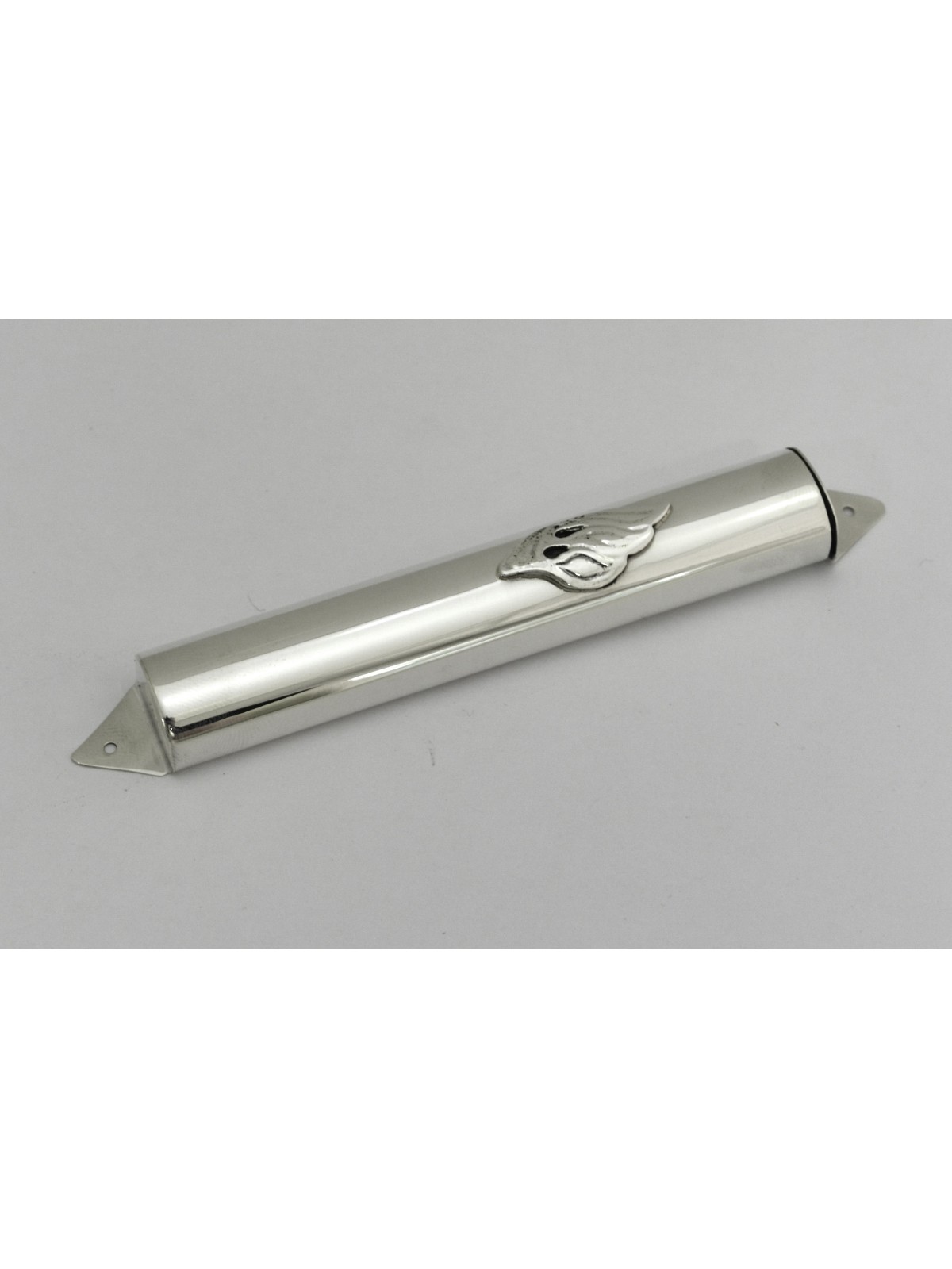 Boîtier Mezuzah argenté minimaliste avec finition lisse, Avi Nadav Mezuzah