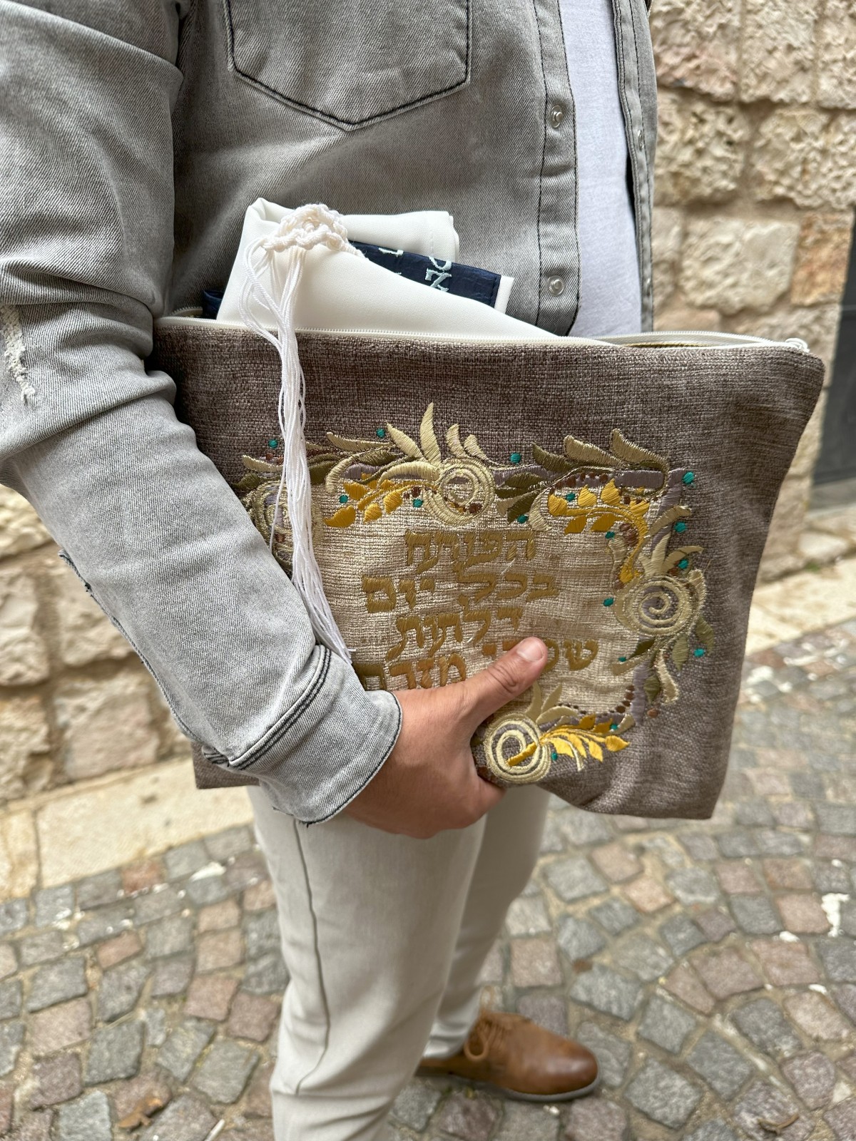 Impressionnants sacs Tefillin et Talit pour transporter un Talit et un Tefill