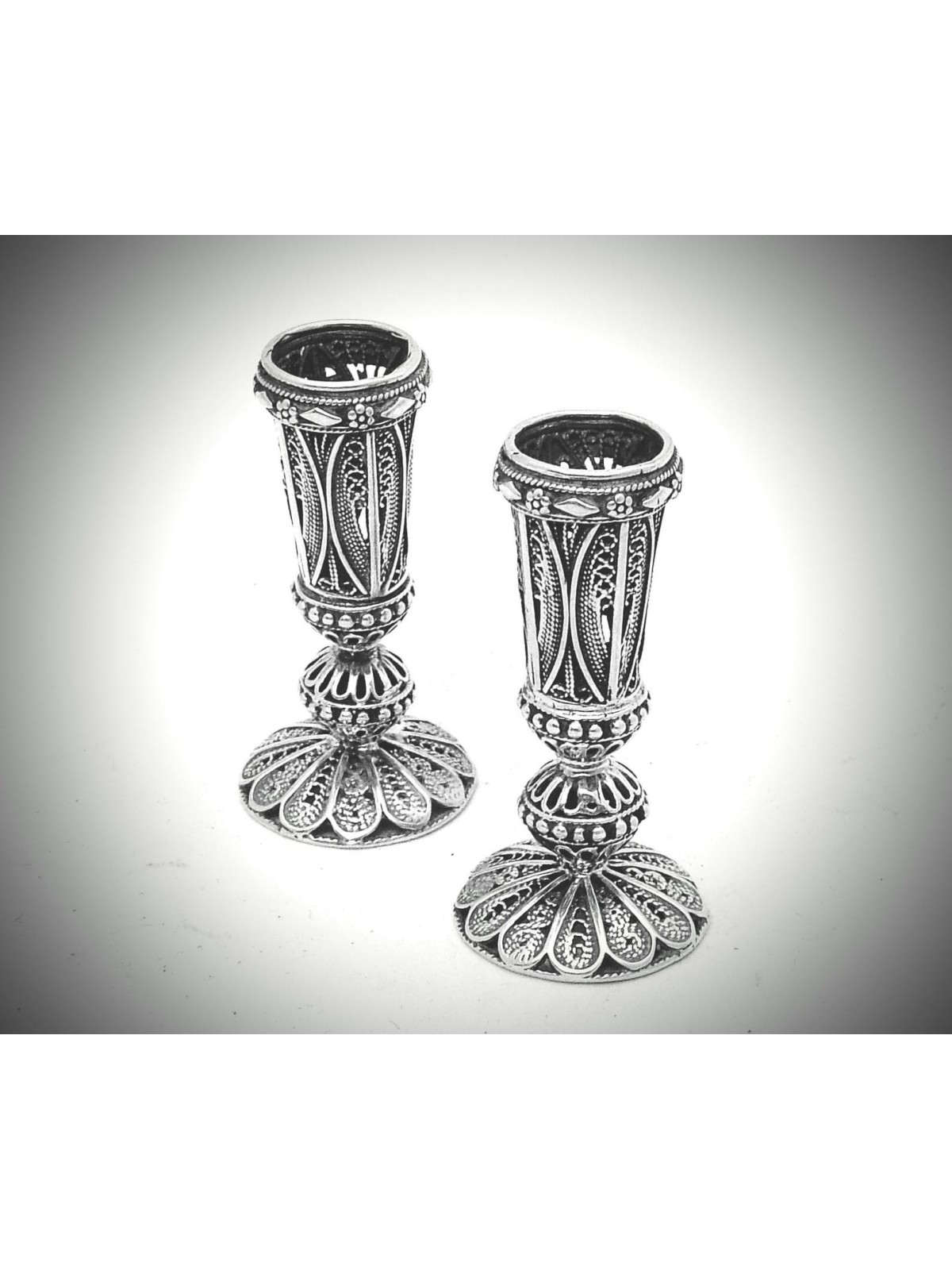 Chandeliers en argent filigrane yéménite à jambe courte, canette en argent sterling