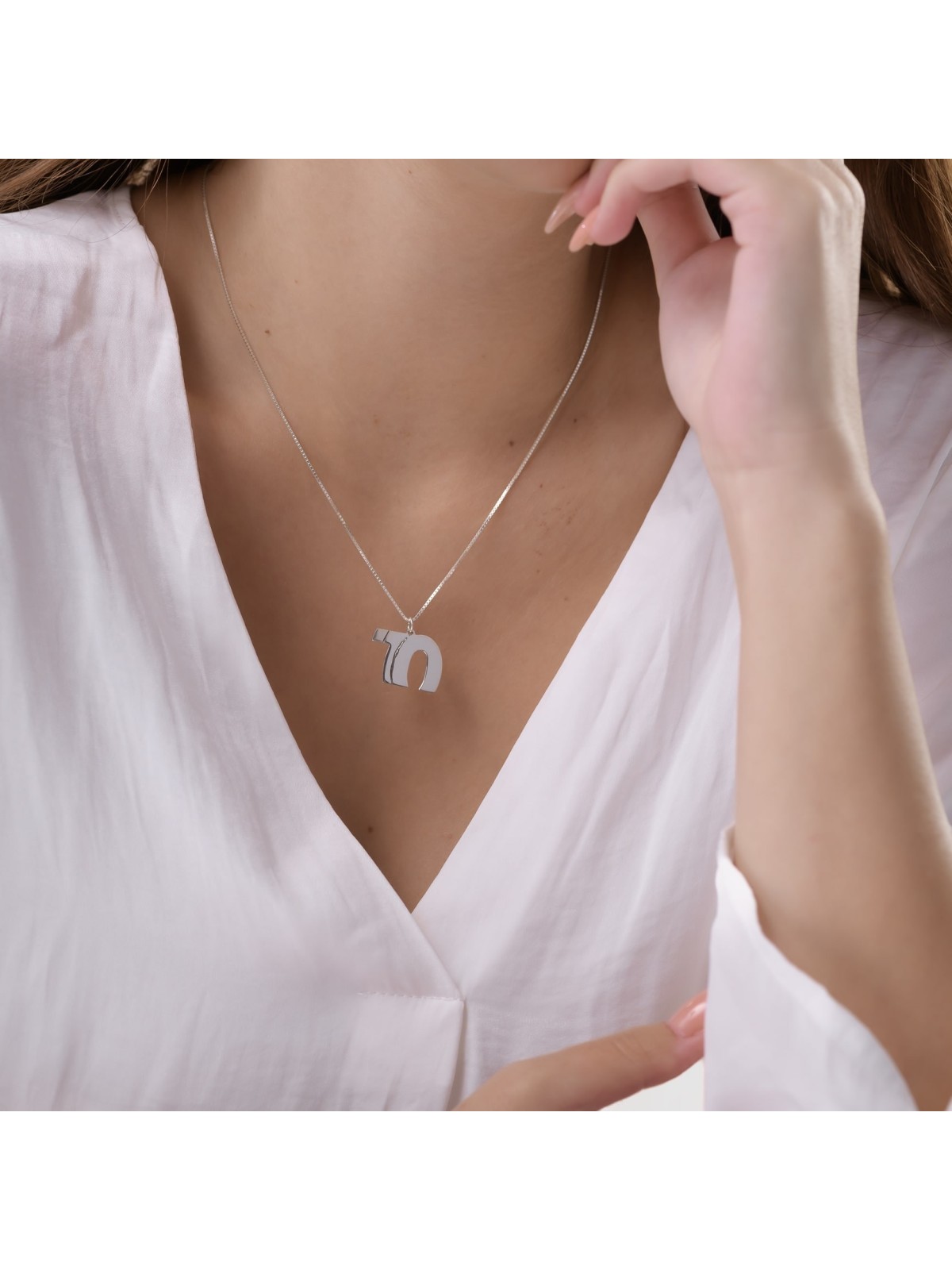 תליון חי זהב יוצא דופן 14K בצורת 7.10 מ' , מתנות ט"ו באב , א