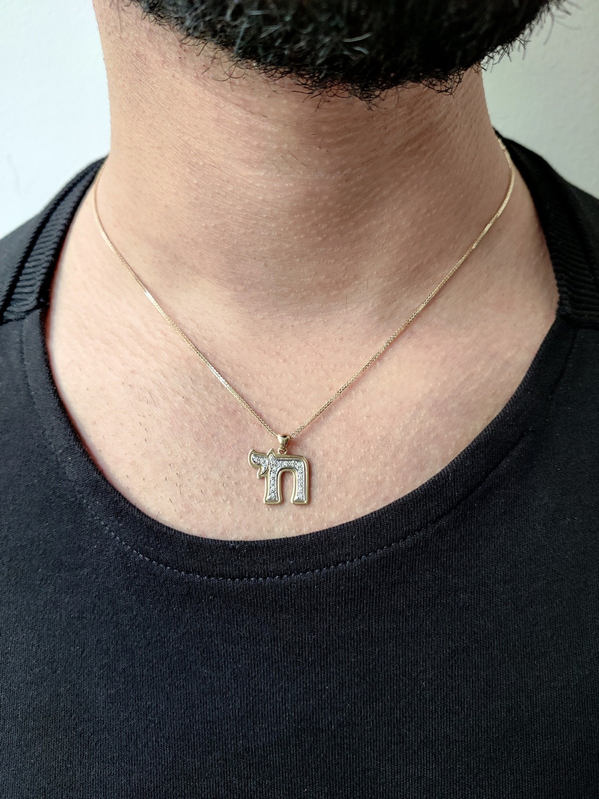 שרשרת חי זהב צהוב 14 קראט עם יהלומים, מתנות ט"ו באב, ישראלי