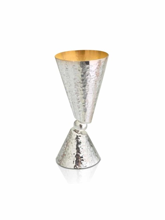 Petite tasse de Kiddouch moderne avec finition martelée, cadeaux de Pâque, Isra
