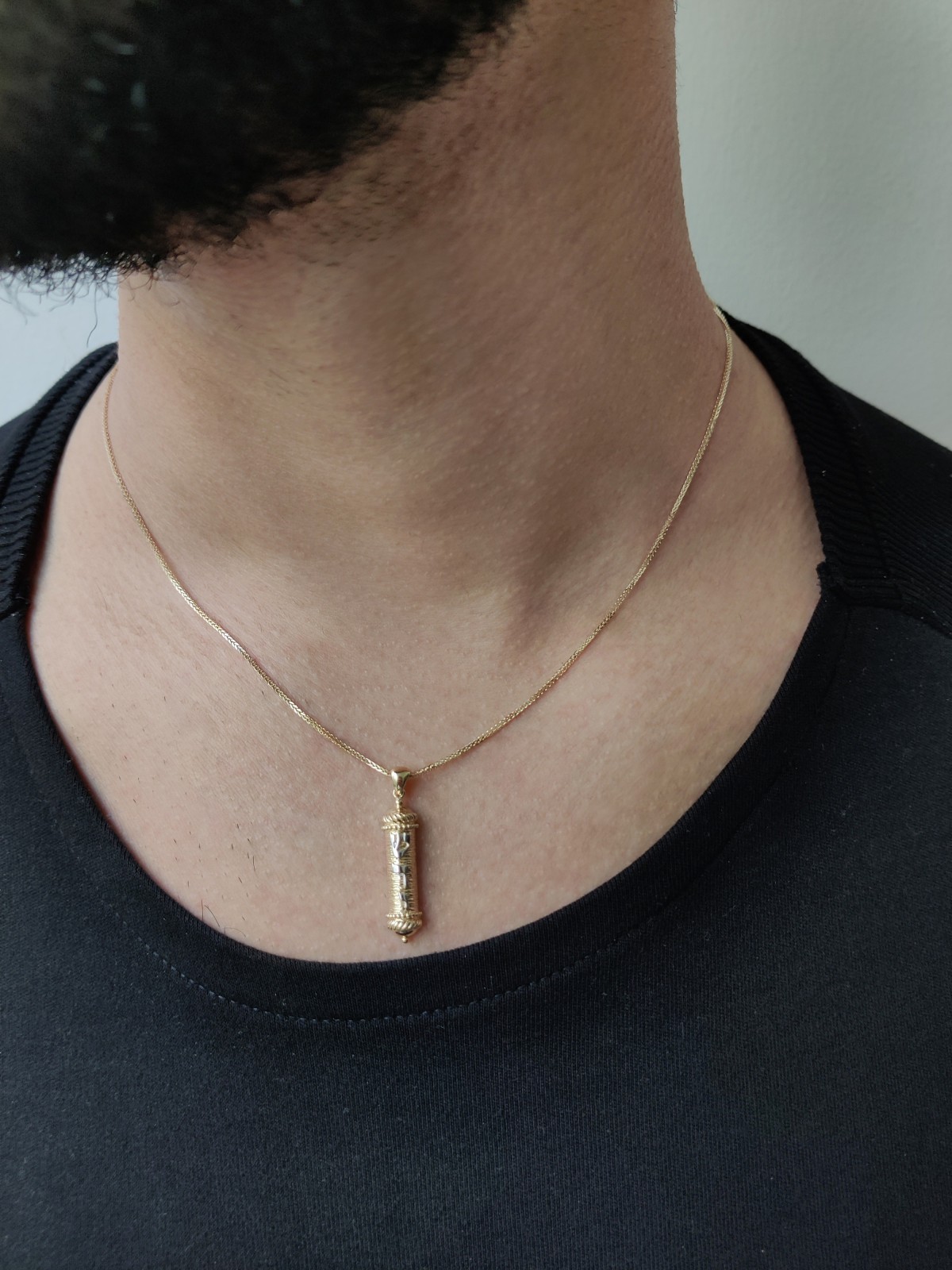 Pendentif Mezuzah en or 14 carats unique, cadeaux Tu B'Av, Judaica israélien