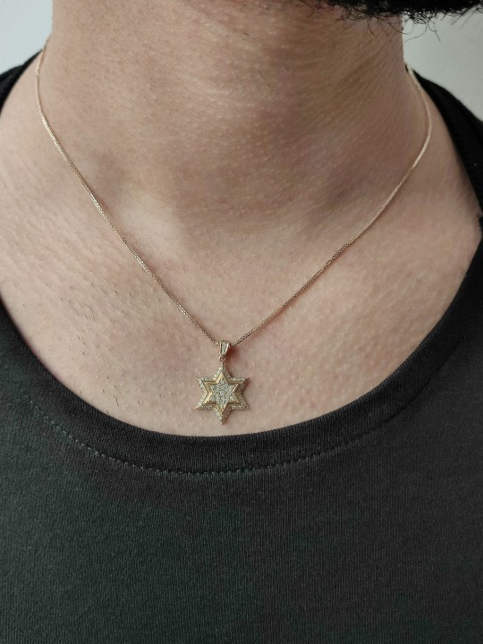 Étoile de David incrustée de diamants en or jaune Penda , Cadeaux Tu B'Av , I