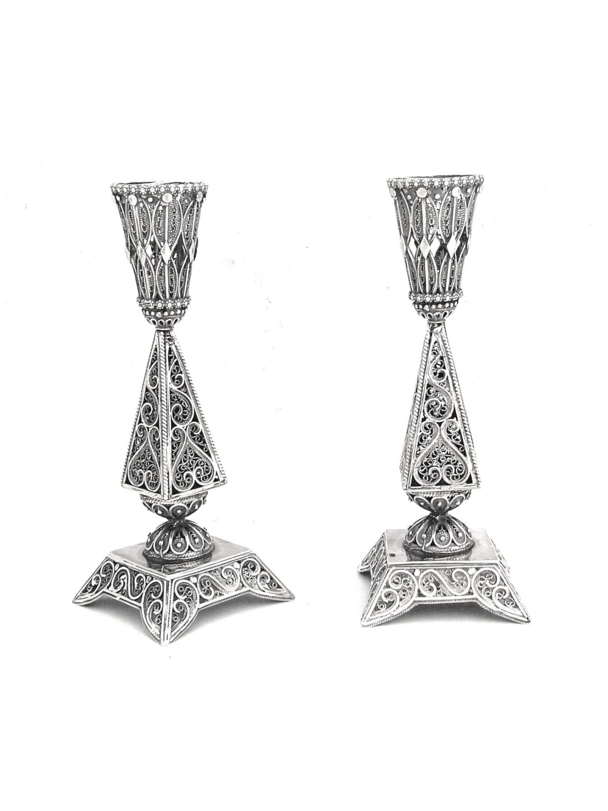 Chandeliers juifs en argent avec design en filigrane, canette en argent sterling