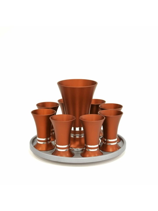 Bel ensemble de liqueurs colorées avec assiette, cadeaux de mariage juif, Isra