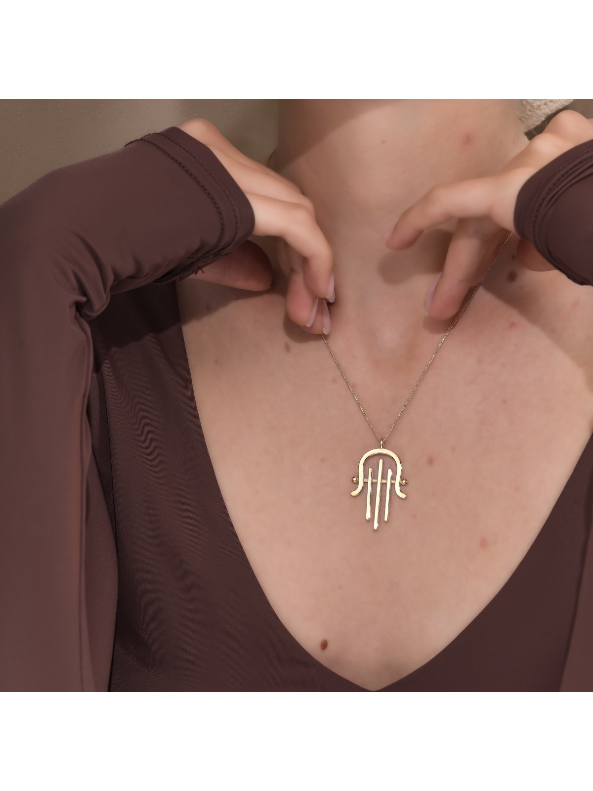 Oversized 14K Yellow Gold Hamsa Pendant in Modern  , Tu B'Av Gifts , I