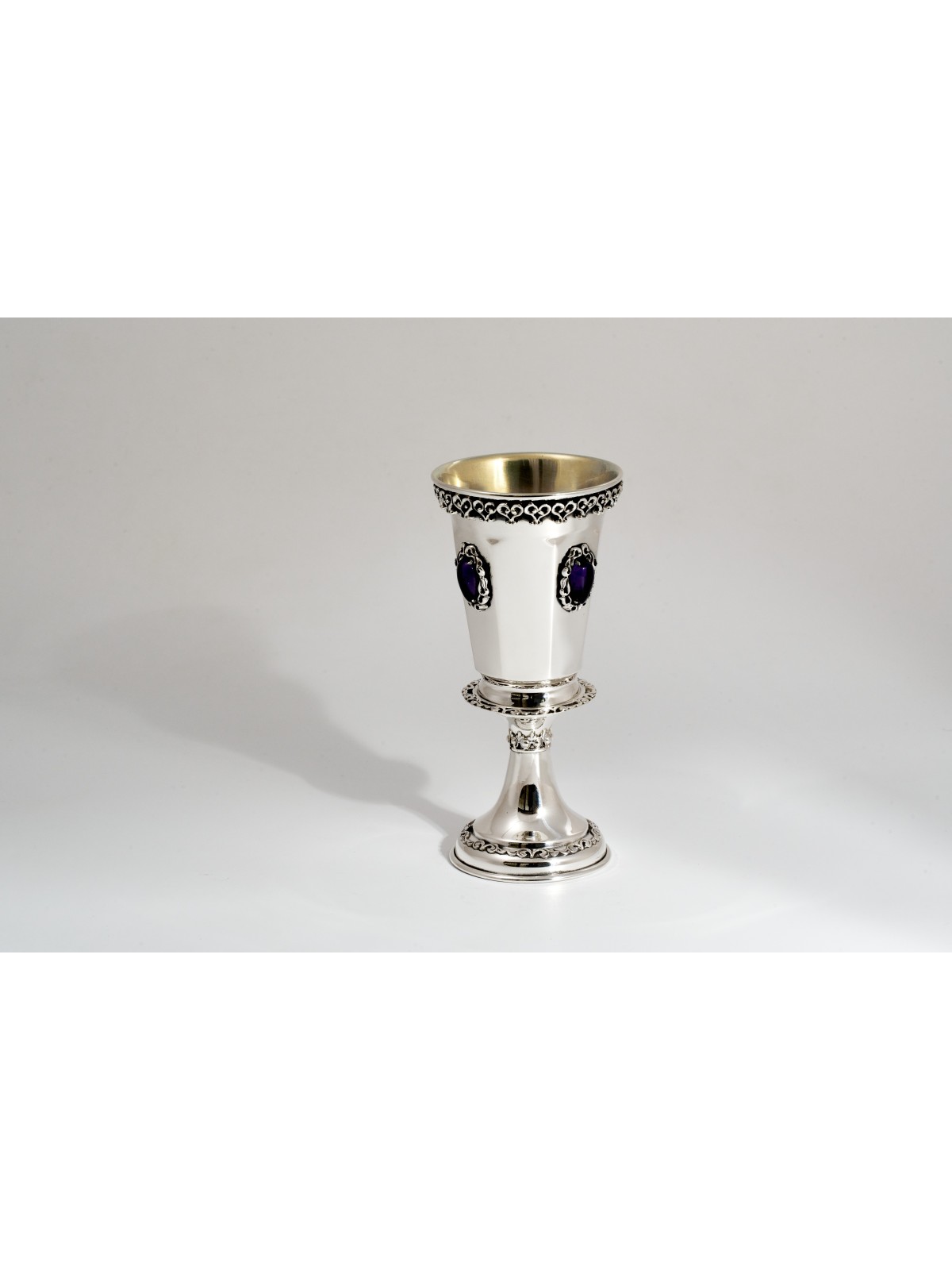 Gobelet de Kiddush de forme octogonale en argent avec améthys, tasses de Kiddush, est