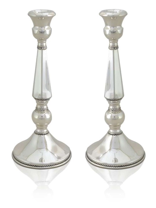 Chandeliers d'inspiration antique avec jante en filigrane, canette en argent sterling