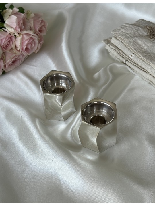 Mini bougeoirs géométriques modernes en argent massif pour bougies de Shabbat