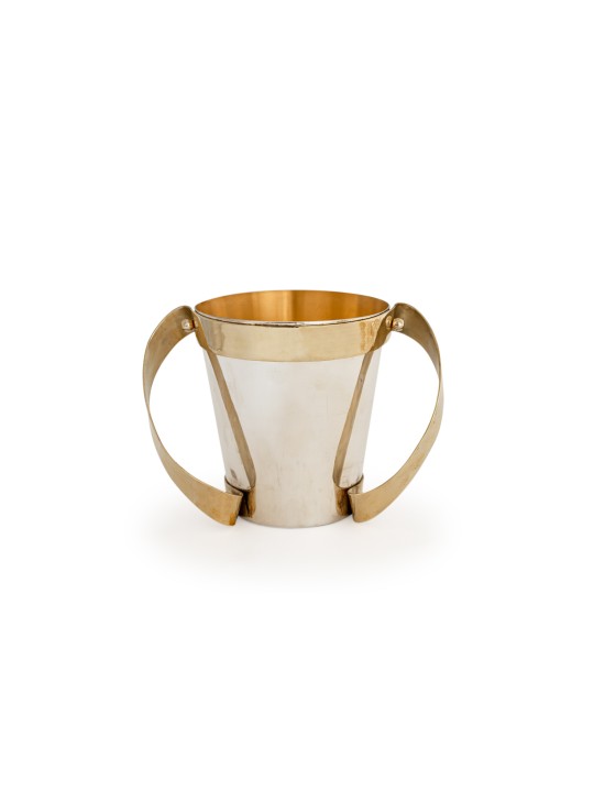 Tasse de lavage en argent et en laiton avec des lignes épurées, tasses de lavage modernes, est